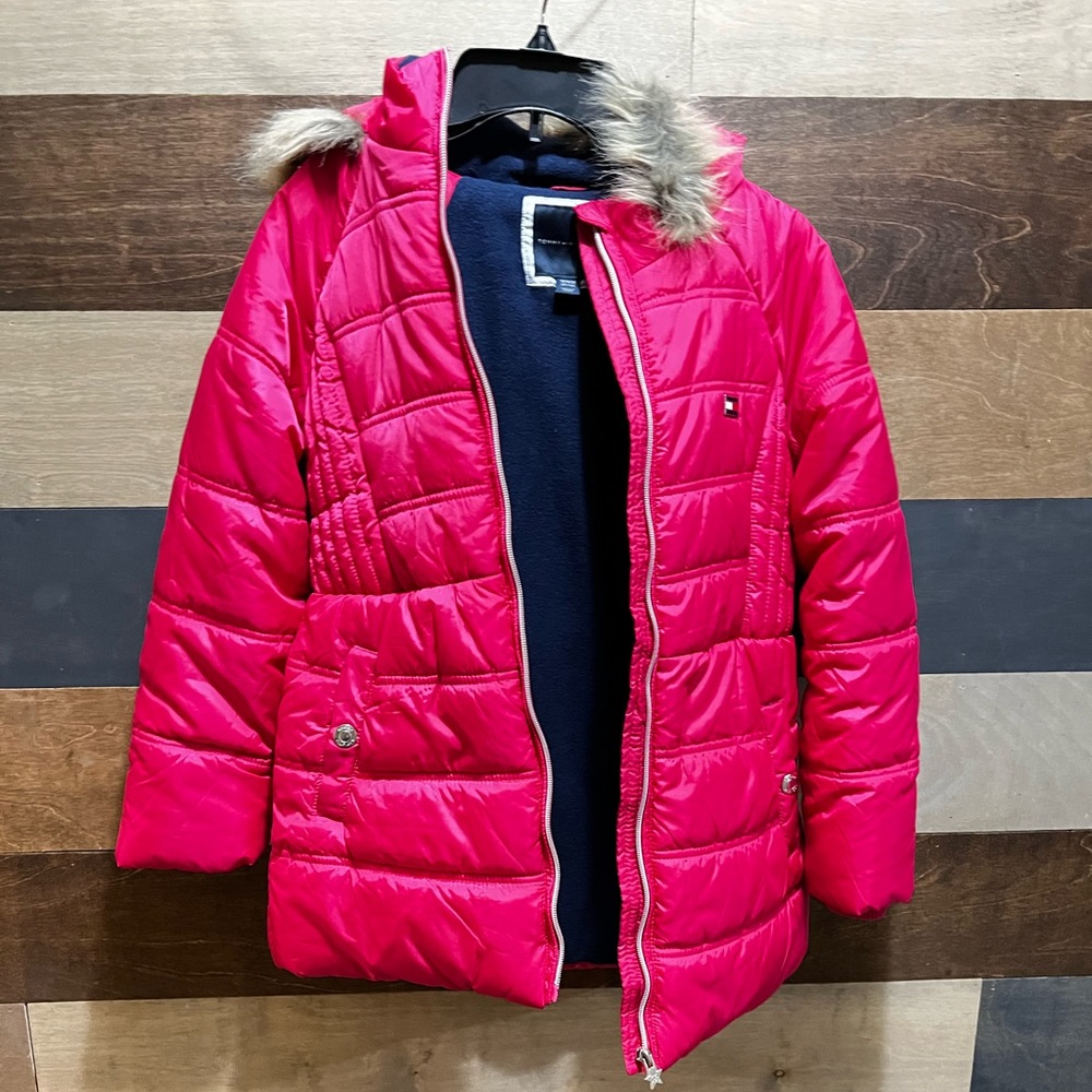 Girl’s size 8/10 Tommy Hilfiger jacket.
